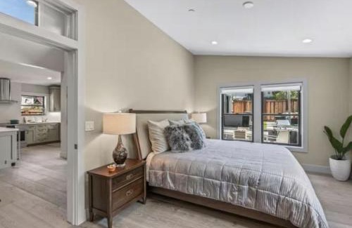 Alta Heights House | Uncork & Unwind I Sip, Soak & Stroll Downtown Napa