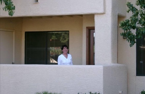 Central Scottsdale Condo | Unfurnished Condominium in Great Scottsdale Location