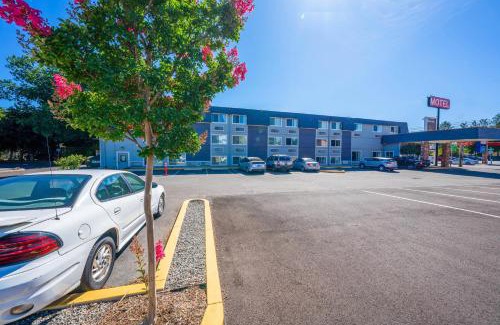 Powellhurst-Gilbert Hotel | Unicorn Inn by OYO Portland