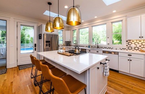 Union Pier House | Union Pier Home With Pool and Hot Tub! Close To Private Beach!