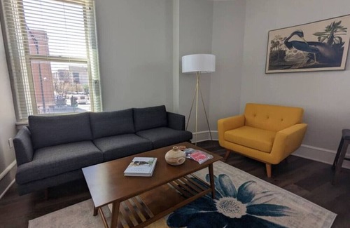 Champaign Apartment | Unique 1 BR/1BA Stay in Downtown - 204