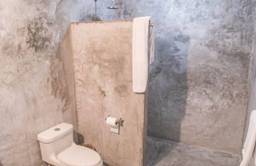 Zona Hotelera Apartment | Unique 1BR Suite | Superb Location Beach & Main St