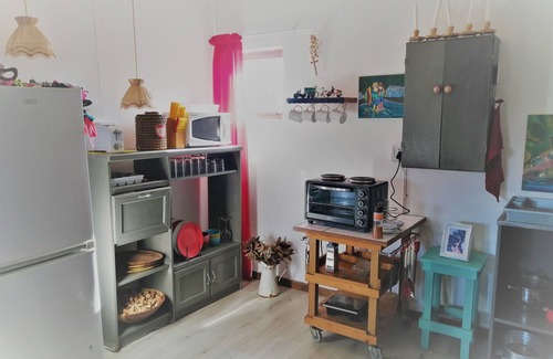 Paradise Beach Apartment | Unique apartment for 2, kick off your shoes and enjoy a comfortable stay.