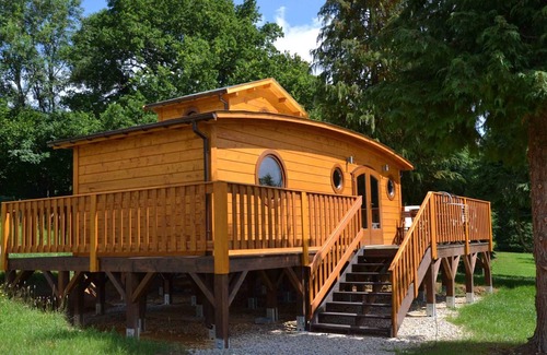 Radon Cottage | Unique chalet amidst nature, pets welcome