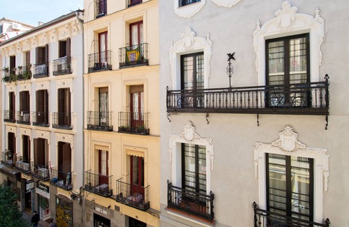 Cortes Apartment | Unique Design Suite in Barrio de las Letras A3I