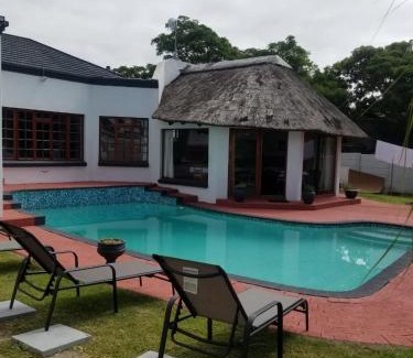 Walmer Cabin | Unique Guest House