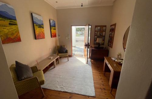 Walmer Cabin | Unique Guest House
