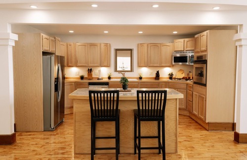 Whitehall House | Unique, Historic Downtown Loft