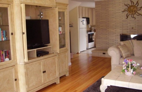 Mantoloking House | UNIQUE LOCATION! nONE HOUSE FROM PRIVATE BEACH.badges included!