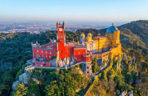 Sintra House | Unique Luxurious 17-Century Smart Chapel in Historical Center - Sintra WOW
