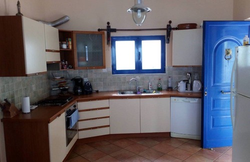 Kymi-Aliveri Villa | Unique!! Private Beach & Pool Summer House