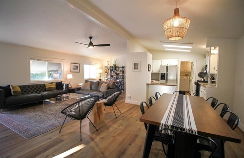 Douglas Flat Apartment | Unique Property: pool, hot tub, gardens, koi ponds, game building!
