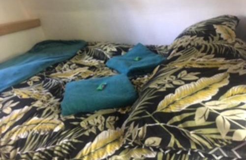 Domfront en Poiraie House | Unique & serene 1-Bed Cabin close to Domfront