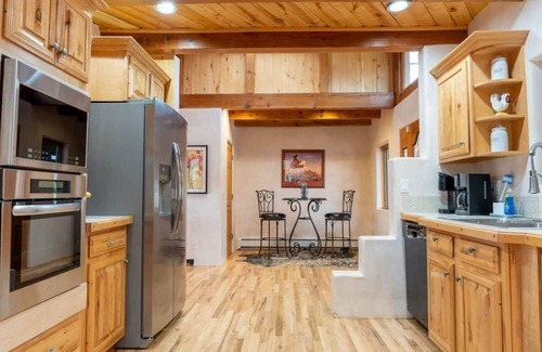 Santa Fe Villa | Unique Spacious 5BR/4BA retreat on 5 acres in scenic foothills of Tesuque