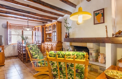 El Montmell Cottage | Unique Spanish Rural Home at the heart of a Catalan vineyard valley