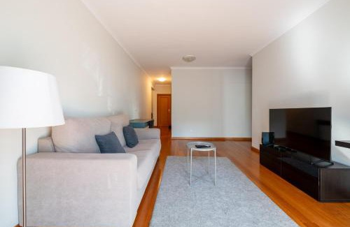 Sao Pedro Apartment | Unique Two-Patios - Stylish Stay by Pico Fortress