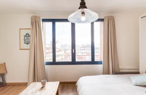 1st Arrondissement Apartment | UniqueAppart - Gare Saint Charles