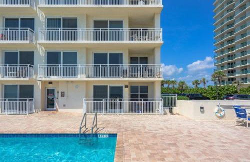 Daytona Beach Apartment | Unit 103 Opus - 3 Bedroom Ocean Front