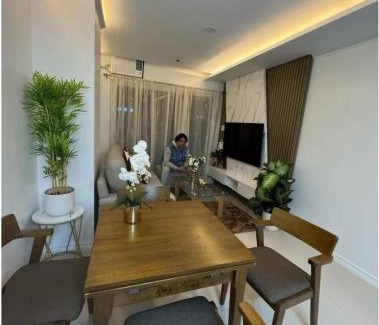 Cagayan de Oro House | Unit 1111 Cozy New Penthouse with free WIFI, swimming pool, gym, fully air condition