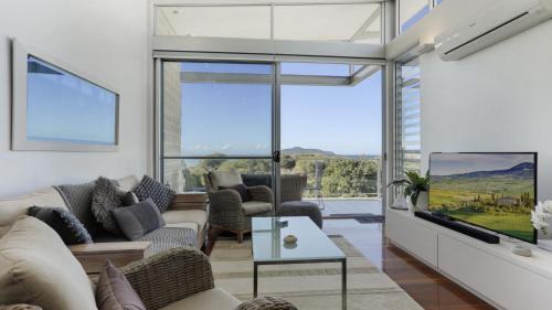 Hawks Nest House | Unit 12 Beaches