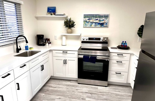 Lauderdale-by-the-Sea Hotel | Unit 2B 3 Bedroom/3 Bath Penthouse Sleeps 10
