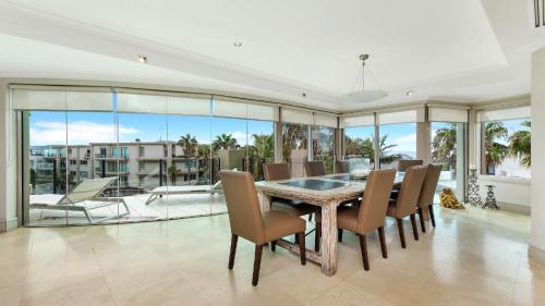 Terrigal House | Unit 36 - 4 Bed Platinum Ocean View