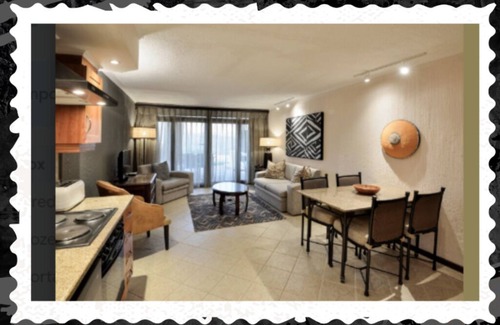 Sun City Cabin | UNIT IS SERVICED DAILY SO EXPLORE/SAFARI/BALLOON BY DAY. AT NIGHT, ENJOY NATURE!