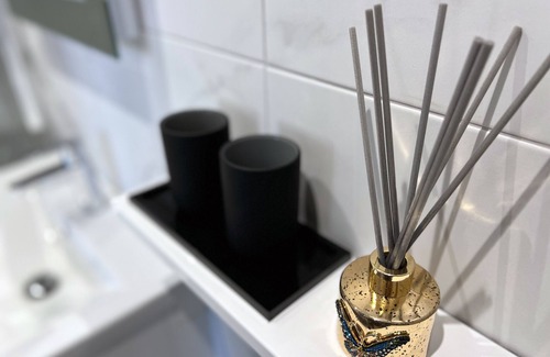 Trafford Bed & Breakfast | United Home B&B