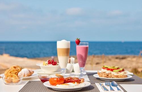 Colonia Sant Jordi Hotel | Universal Hotel Cabo Blanco - Adults Only