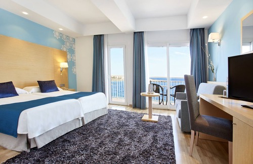 Colonia Sant Jordi Hotel | Universal Hotel Cabo Blanco - Adults Only