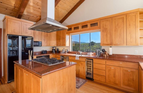 Moss Beach House | Unmatched Ocean, Beach, and Mountain Views – Family-Friendly Retreat.