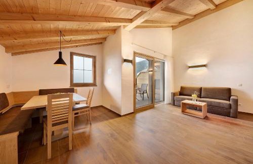 Lagundo Apartment | Unterötzbauerhof - Fewo Rosenblick