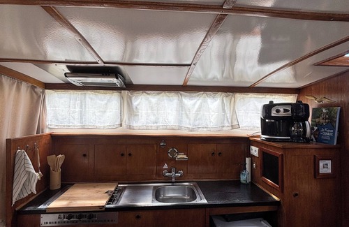 Evran Boat Rental | Unusual escapade in the heart of the Rance aboard Naiade