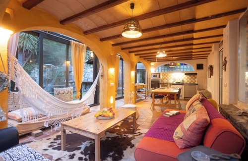 Escobedo Villa | Unusual Villa in the forest. Armonía Natura House