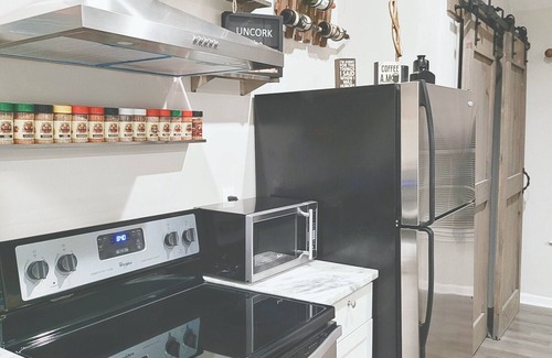 Stockbridge House | Unwind and Relax with us. No deposit!