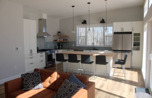 Port Wade Cottage | Unwind at BasinView Retreat: Luxe Waterfront Cottage with hot tub & beach access