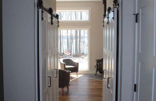 Port Wade Cottage | Unwind at BasinView Retreat: Luxe Waterfront Cottage with hot tub & beach access