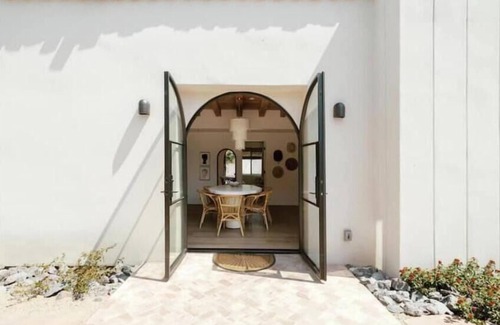 Camelback East House | Unwind at Solera Wellness Retreat w/2 saunas, hot tub, heated pool!