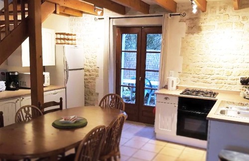 Chef-Boutonne Cottage | Unwind in the picturesque heart of the French countryside, with a swimming pool.