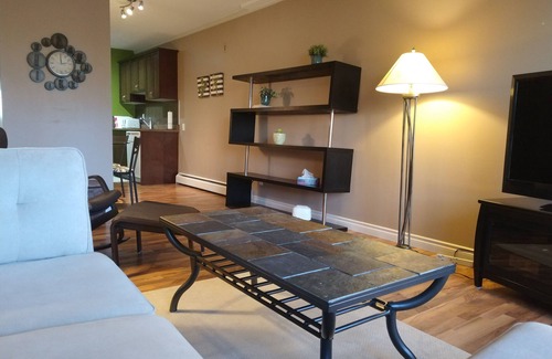 Southwest Edmonton Condo | UofA, UofA Hospital, Cafés, Trails, Whyte Ave!