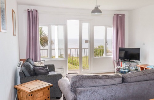 Downderry Cottage | UPALONG, pet friendly, country holiday cottage in Downderry