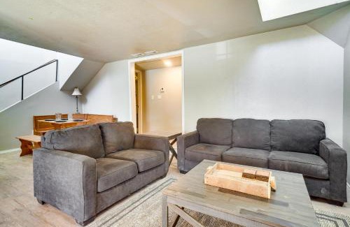 Buffalo Springs House | Updated Buffalo Springs House on the Lake!