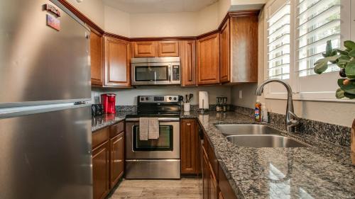 South Scottsdale House | Updated Condo in A Old Town Scottsdale Location