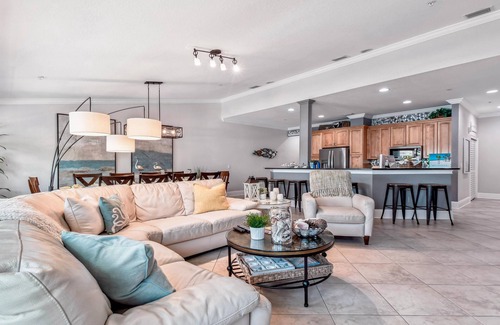 Clearwater Beach Condo | Updated - Dolphins - MOM Clean - Waterfront- Lux 4 Bedroom/3 Bath (Unit #203)