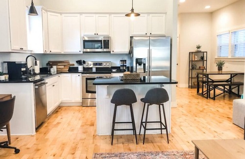 Downtown House | Updated Downtown Raleigh Bungalow