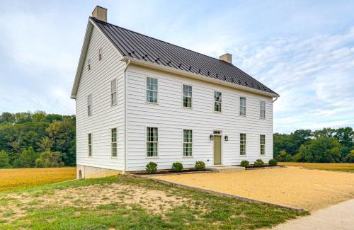 Middletown House | Updated Farmhouse Less Than 2 Mi to Historic Middletown!