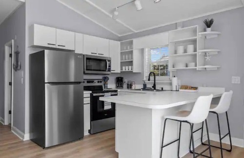 Atlantic Beach Cottage | Updated FULL Duplex - Perfect Large Fam Vacay Spot