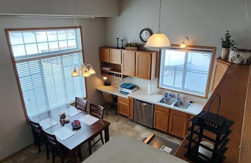 Moorhead House | Updated home - great yard!