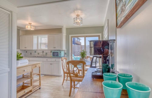 Roads End House | Updated Roads End Beach Cottage with Ocean View and Large Deck!