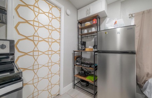 St. Petersburg - Clearwater Apartment | Updated St Pete Apartment at The Urban Standard 9